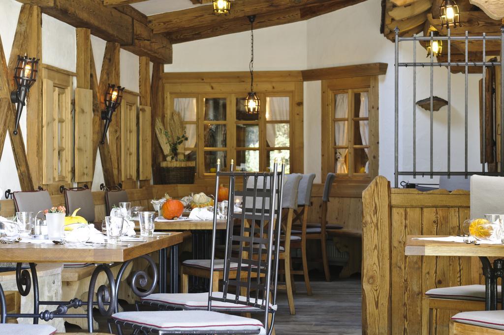 Hotel Gasthof Perauer Mayrhofen Esterno foto