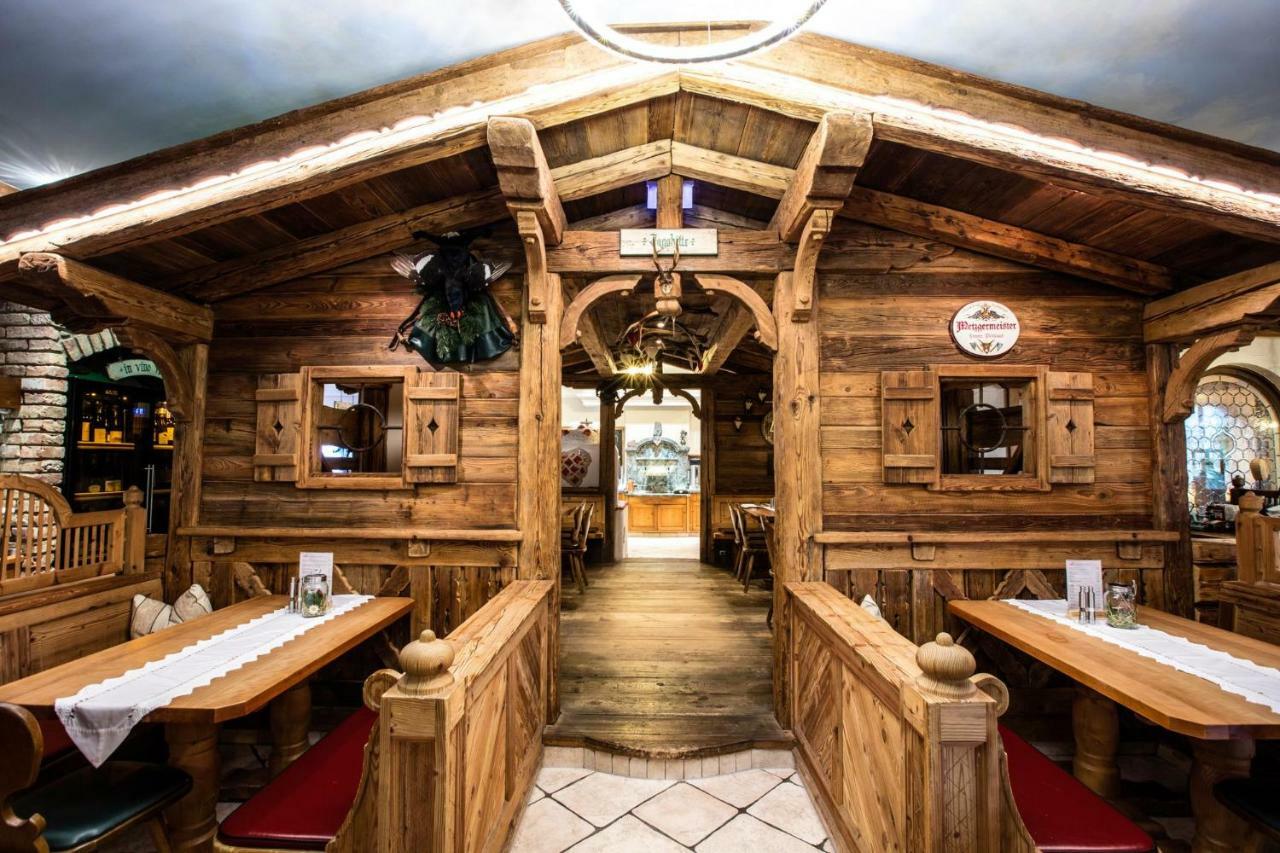 Hotel Gasthof Perauer Mayrhofen Esterno foto